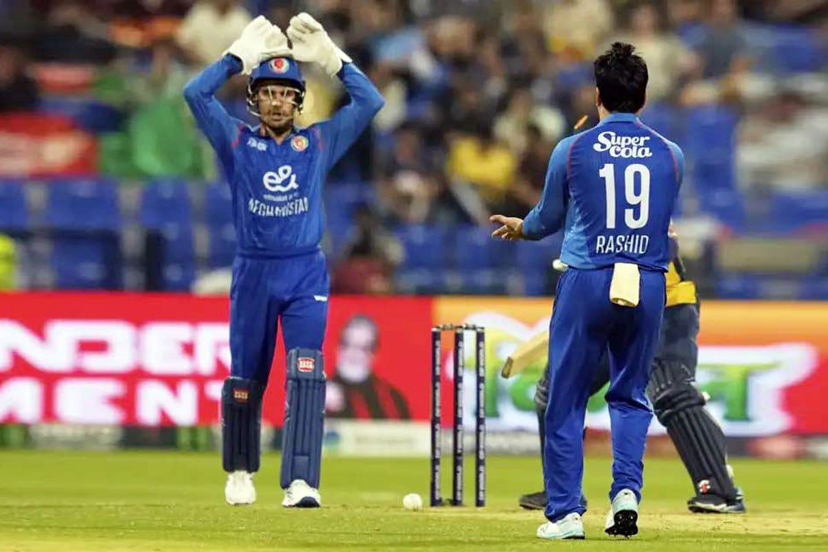 বাংলাদেশকে নিয়ে শেষ চারে শ্রীলঙ্কা