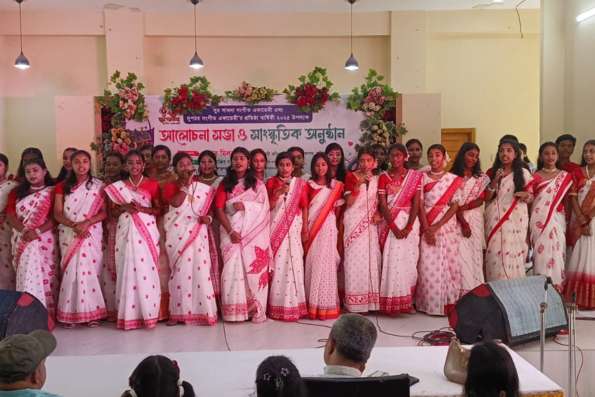 লাকসামে সঙ্গীত একাডেমীর প্রতিষ্ঠাবার্ষিকীতে বর্ণাঢ্য আয়োজন