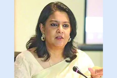 সমানভাবে বণ্টনের ওপর গুরুত্বারোপ