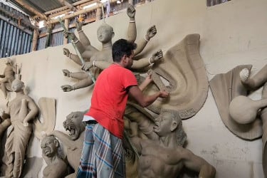 নেত্রকোনায় ৫ শতাধিক মন্ডপে দুর্গাপূজা আয়োজন