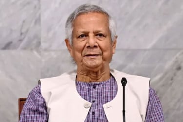 পরিচ্ছন্ন ও সাশ্রয়ী জ্বালানি সমাধানের ওপর গুরুত্বারোপ প্রধান উপদেষ্টার