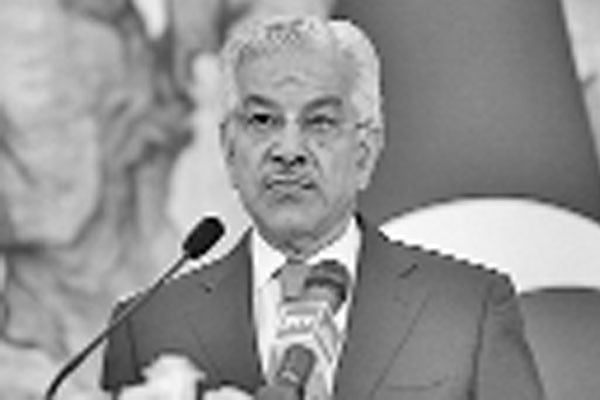ভারত হামলা করলে পাশে থাকবে সৌদি আরব : খাজা আসিফ