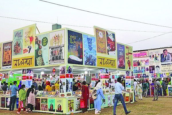 ডিসেম্বরে বইমেলা, কী ভাবছেন প্রকাশকরা
