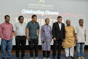 সের্গেই বন্দারচুক ফিল্ম ক্লাবের ৩০ বছর পূর্তি, প্রদর্শিত হলো "জাগো হুয়া সাবেরা"
