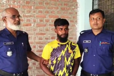 চুয়াডাঙ্গায় স্কুলছাত্রী ধর্ষণ মামলায় তরুণের যাবজ্জীবন