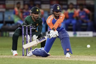 আজ ভারতের কাছে হারলে লজ্জায় পড়বে পাকিস্তান!