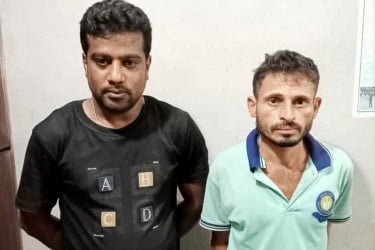 ফিল্মি স্টাইলে দুই মাদক কারবারিকে ধরল ডিবি পুলিশ