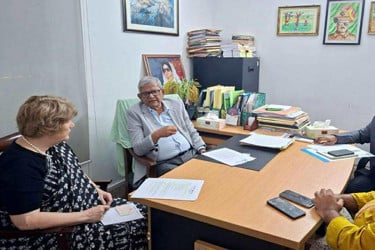 বিএনপি মহাসচিবের সঙ্গে ক্যাথেরিন সিছিলের সাক্ষাৎ