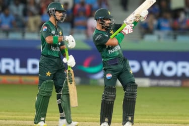 ভারতকে ১৭২ রানের টার্গেট দিল পাকিস্তান