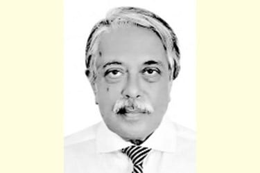 সাবেক অ্যাটর্নি জেনারেল সালাহ উদ্দীন আহমাদ আর নেই
