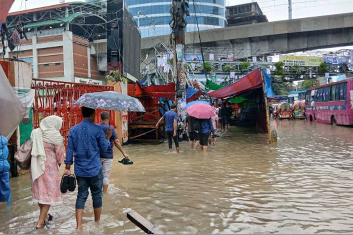 রাজধানীতে ৩ ঘণ্টায় ৭১ মিলিমিটার বৃষ্টি