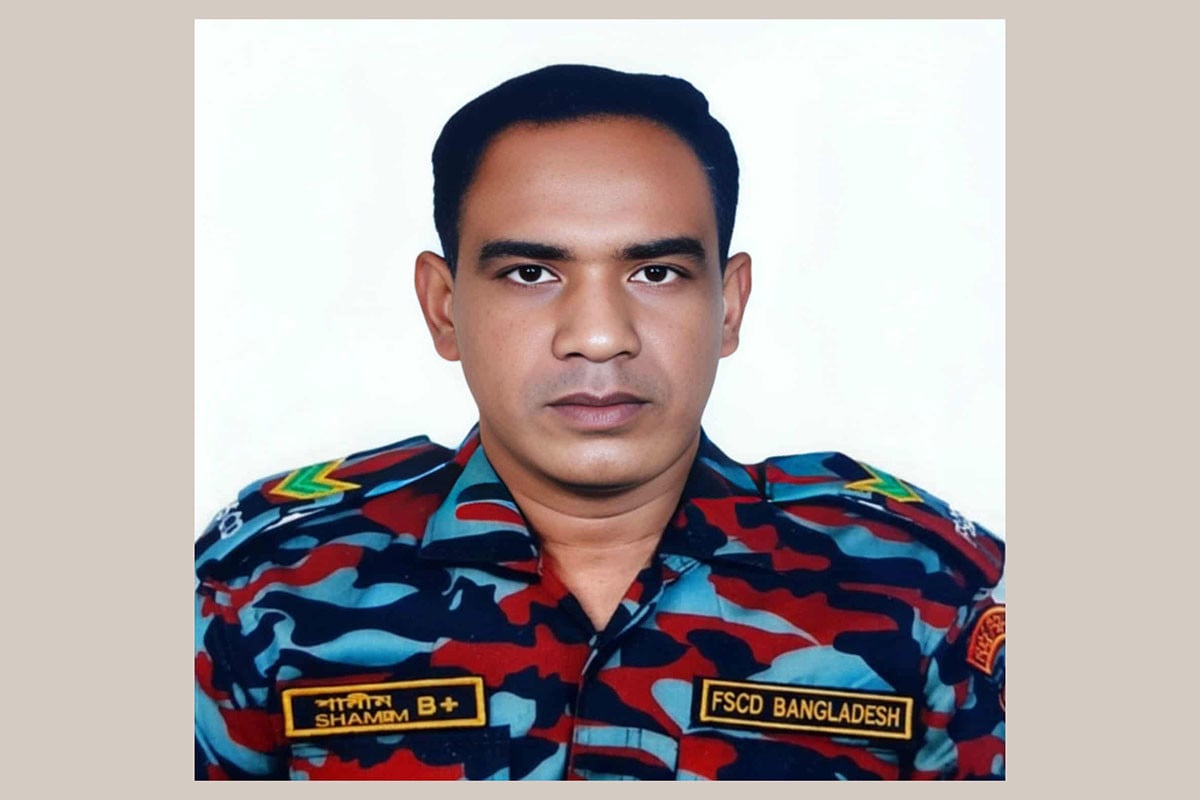 টঙ্গীতে কারখানায় অগ্নিকাণ্ড: দগ্ধ ফায়ার ফাইটার শামীমের মৃত্যু