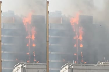 দুুবাইয়ে বহুতল ভবনে আগুন