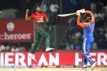 ফাইনালের মিশনে আজ ভারতের মুখোমুখি বাংলাদেশ