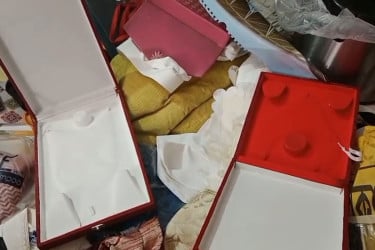 সাভারে ব্যবসায়ীর বাড়িতে ডাকাতি, ৪৫ ভরি স্বর্ণালংকার লুট