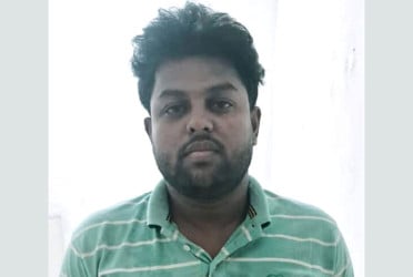 গাইবান্ধায় চোরাই মোটরসাইকেলসহ গ্রেফতার ১