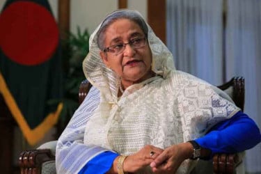 ‘আমি বললাম একটা জিনিস পোড়াতে, ওরা পুড়িয়ে দিল সেতু ভবন’: তাপসের সঙ্গে ফোনালাপে হাসিনা