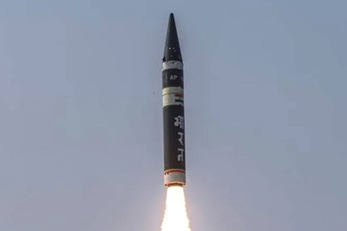 দুই হাজার কিলোমিটার পাল্লার নতুন ক্ষেপণাস্ত্রের সফল পরীক্ষা চালাল ভারত