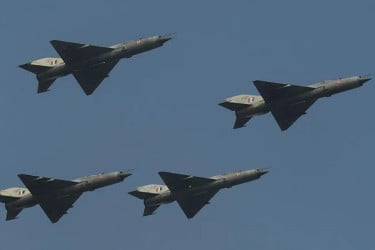 ভারতে ‘উড়ন্ত কফিন’ যুগের সমাপ্তি