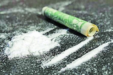 আসে এক রুটে যায় তিন রুটে