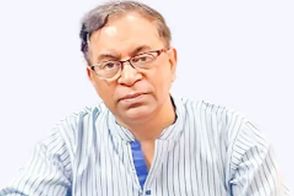 কারও কারও মধ্যে হাসিনা হয়ে ওঠার প্রবণতা
