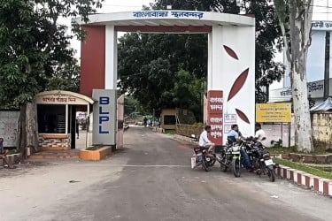 দুর্গাপূজায় টানা ৯ দিন বাংলাবান্ধায় আমদানি-রপ্তানি বন্ধ