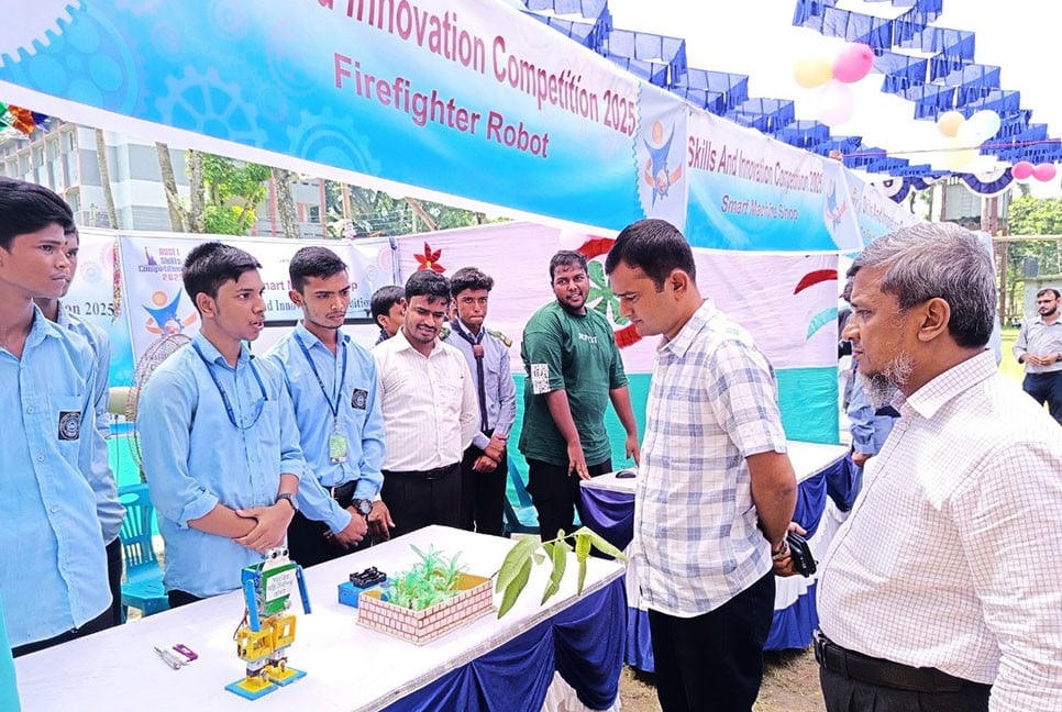 গাইবান্ধায় ‘স্কিল অ্যান্ড ইনোভেশন’ প্রতিযোগিতা