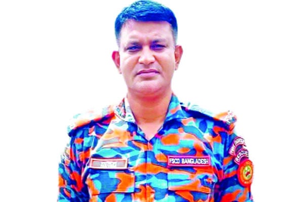 একে একে চলে গেলেন তিন ফায়ার ফাইটার