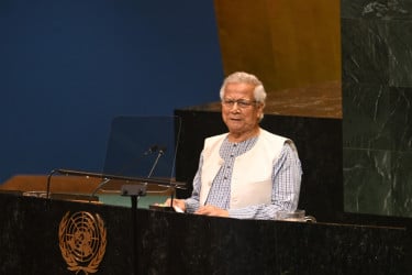 রোহিঙ্গা সংকটের স্থায়ী সমাধান ও তহবিল বৃদ্ধির আহ্বান প্রধান উপদেষ্টার