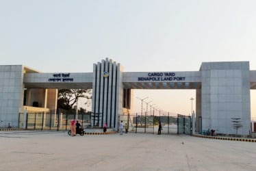 দুর্গাপূজা: ৫ দিন বন্ধ বেনাপোল বন্দর