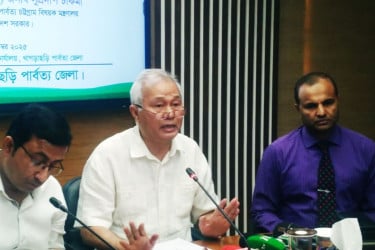 পাহাড়ে সরকারি বাহিনী ব্যতীত কেউ অস্ত্র রাখতে পারবে না