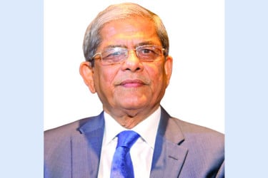 ড. ইউনূসের প্রশংসায় ফখরুল