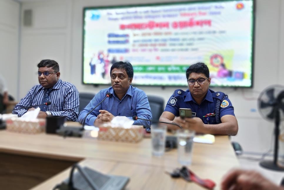 বরগুনায় টাইফয়েড টিকা বিষয়ক ওয়ার্কশপ