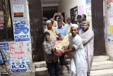 পটুয়াখালীতে ডেঙ্গুতে কলেজ ছাত্রের মৃত্যু, লাশ বহনে ট্রলি না দেয়ার অভিযোগ