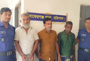 বরিশালে পৃথক দুই হত্যা মামলায় চারজন ৪ গ্রেফতার