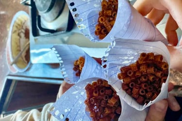 ‘নকল’ খাবার খেয়ে বেঁচে আছে গাজা!