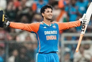 ব্যাটিং র‌্যাংকিংয়ে ইতিহাস গড়লেন অভিষেক