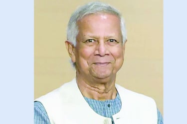 আজ দেশে ফিরছেন প্রধান উপদেষ্টা