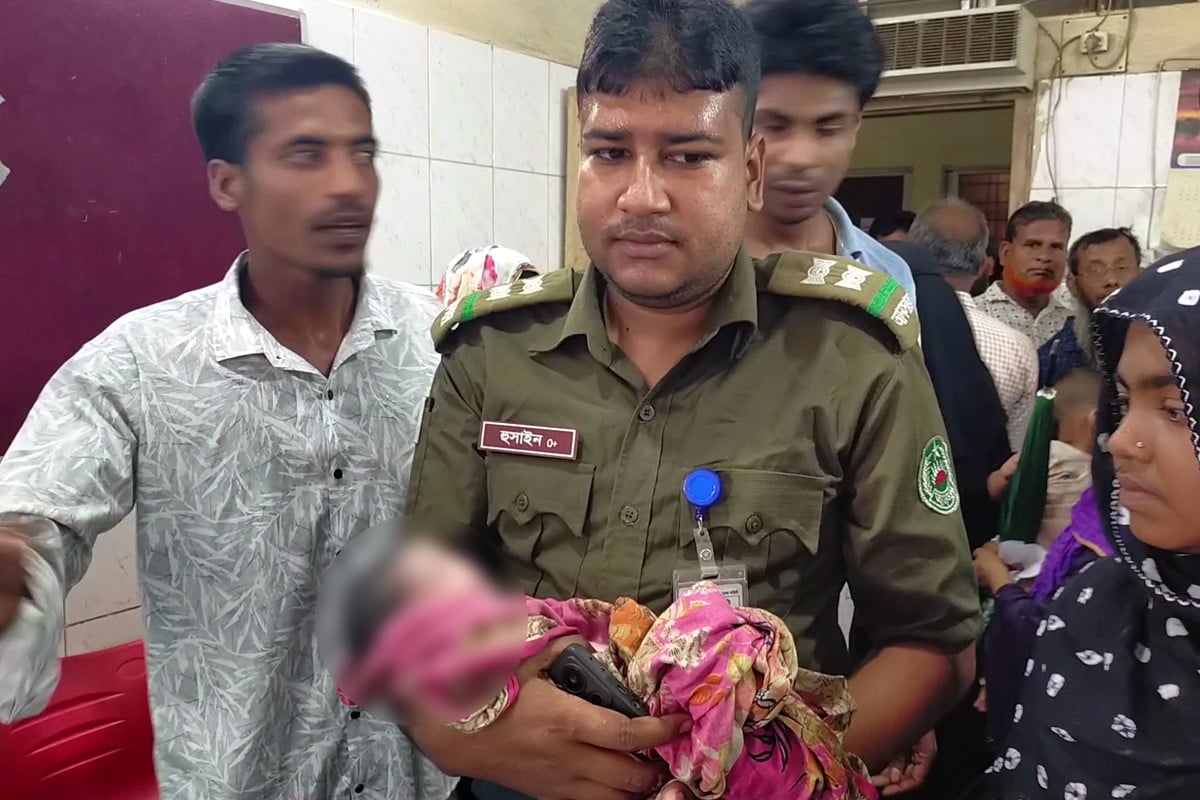গাংনীতে বাঁশবাগান থেকে উদ্ধার হওয়া শিশুটি মারা গেছে