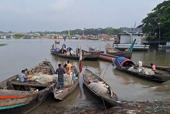 ৪ অক্টোবর থেকে ২২ দিন মেঘনায় মাছ ধরা বন্ধ