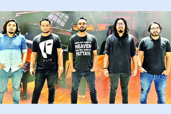নিউইয়র্কে গাইবে অ্যাশেজ
