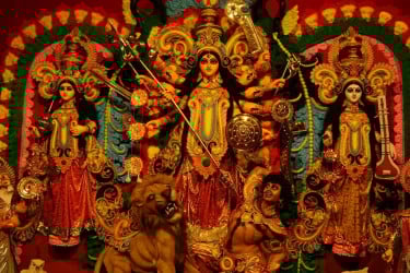 আজ বিজয়া দশমী, দেবী দুর্গার বিসর্জন