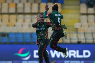 রুবিয়া-নিগারের ব্যাটে জয় ছোঁয়া দূরত্বে বাংলাদেশ