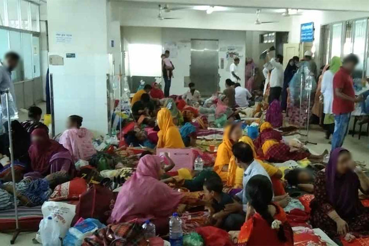 হাসপাতালের মেঝেতে ৪৪ লাখ রোগী