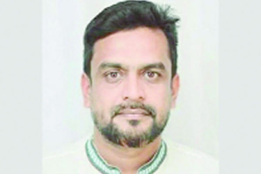 সন্ত্রাসী হামলায় সাংবাদিক ও বিএনপি নেতা নিহত