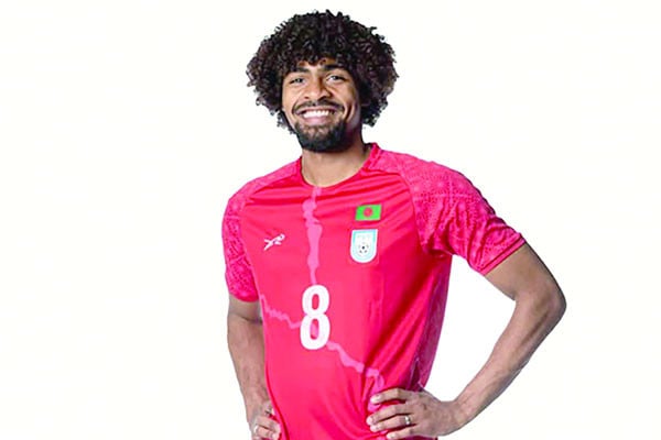 অন্যরকম এক জাতীয় দল!