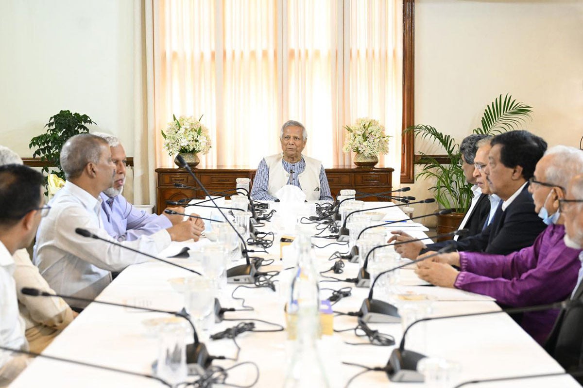 খুব শিগগিরই অন্তর্বর্তীকালীন সরকারের কাছে চূড়ান্ত প্রতিবেদন দেবে জাতীয় ঐকমত্য কমিশন