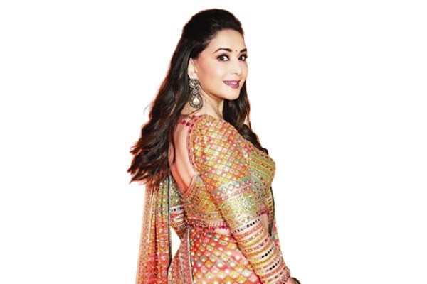 কেন ভয় পেয়েছিলেন মাধুরী