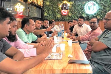 বাংলাদেশ প্রেসক্লাব কুয়েতের বর্ধিত সভা অনুষ্ঠিত
