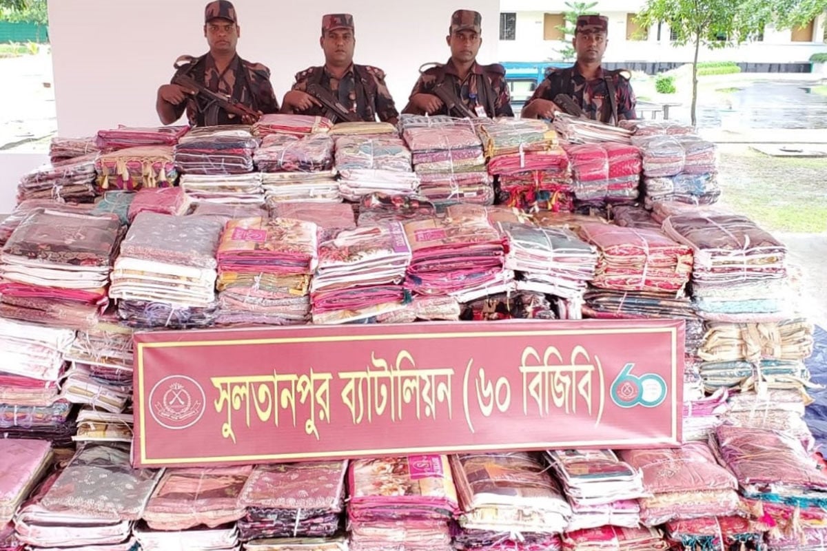 ব্রাহ্মণবাড়িয়ায় কোটি টাকার ভারতীয় শাড়ি ও ফুচকা জব্দ